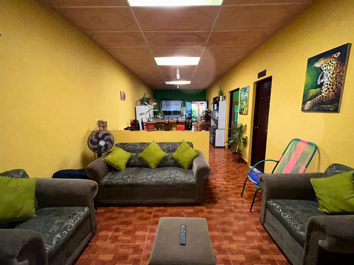 Casa Maya Itza Flores Ngoại thất bức ảnh
