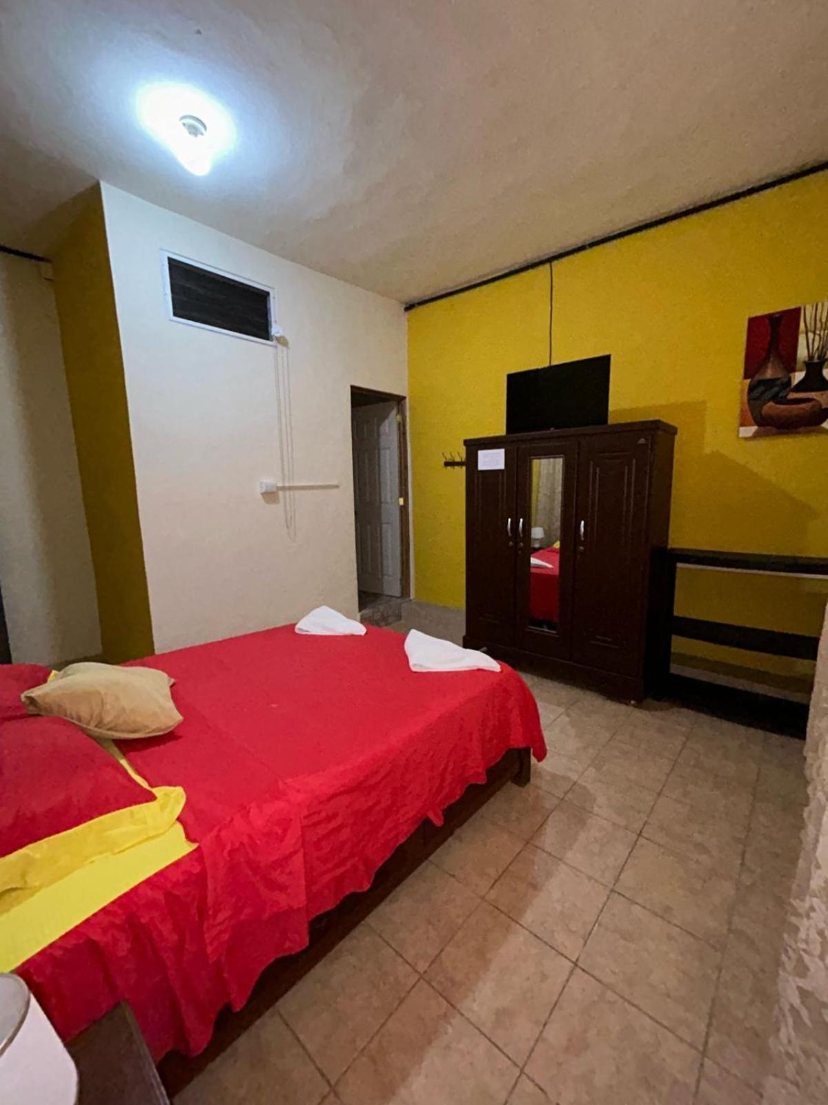 Casa Maya Itza Flores Ngoại thất bức ảnh