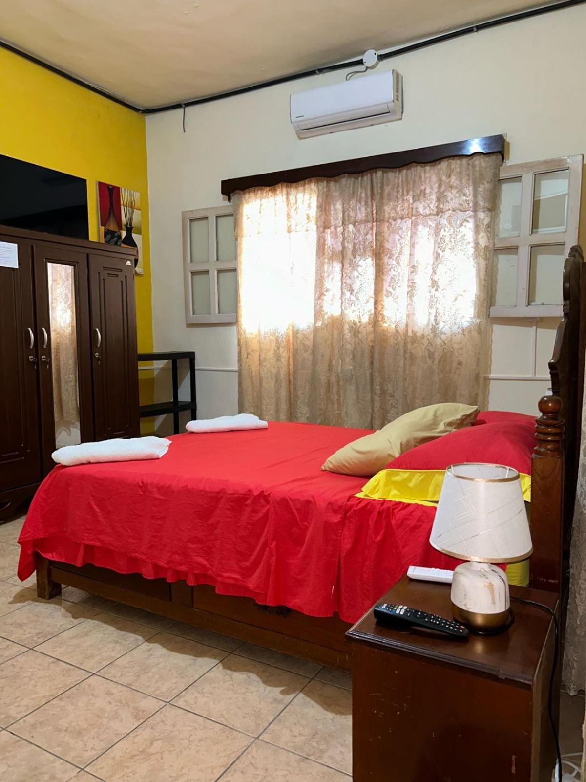Casa Maya Itza Flores Ngoại thất bức ảnh