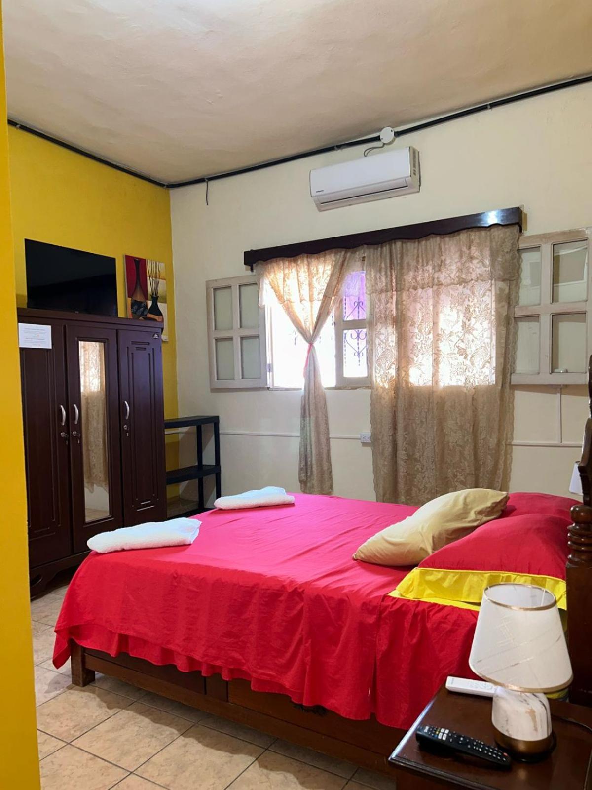 Casa Maya Itza Flores Ngoại thất bức ảnh