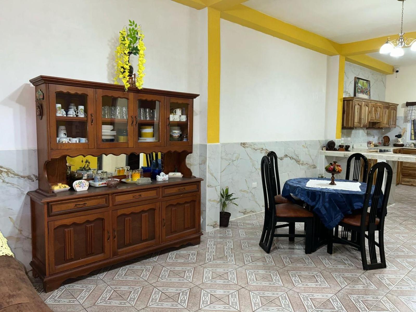 Casa Maya Itza Flores Ngoại thất bức ảnh