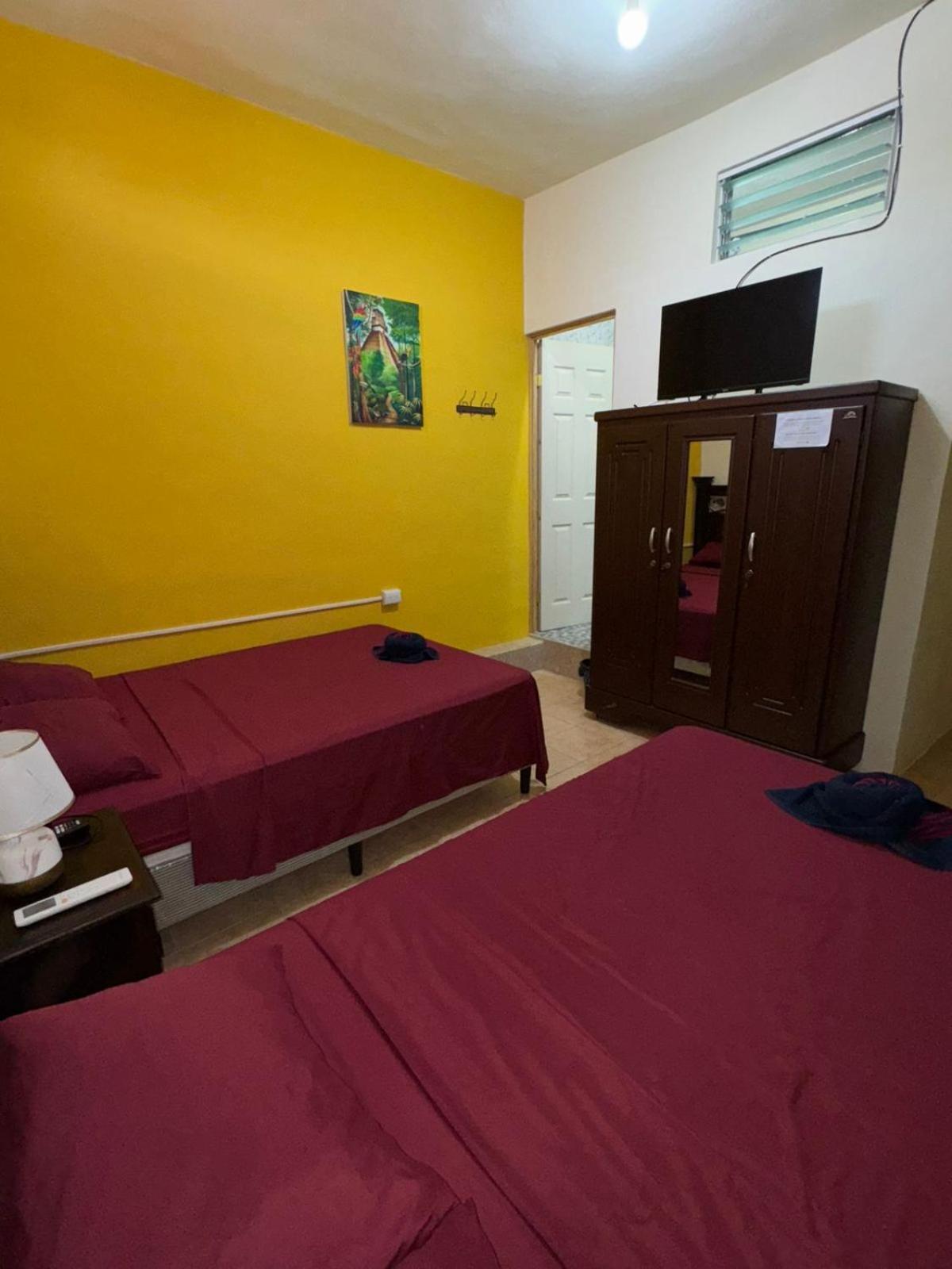 Casa Maya Itza Flores Ngoại thất bức ảnh