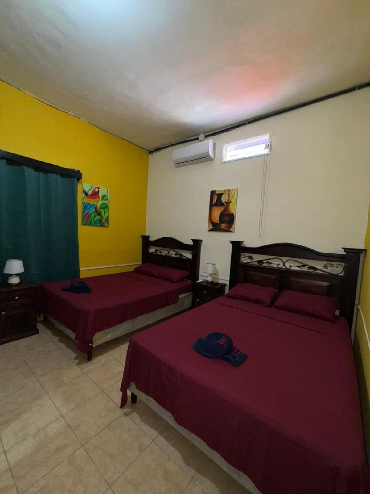 Casa Maya Itza Flores Ngoại thất bức ảnh